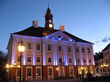 Das Rathaus von Tartu In Tallinn und Tartu stilvoll ins neue Jahr tanzen