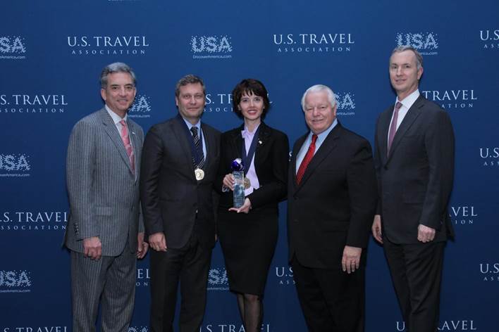 HOTELBEDS WURDE AUF DER INTERNATIONAL POW WOW 2014 IM CHAIRMAN’S CIRCLE HONORS ANERKANNT