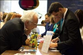 Über 100 ausstellende Unternehmen und Bestimmungsorte im Angebot, Hauptfiguren von EUROAL 2015